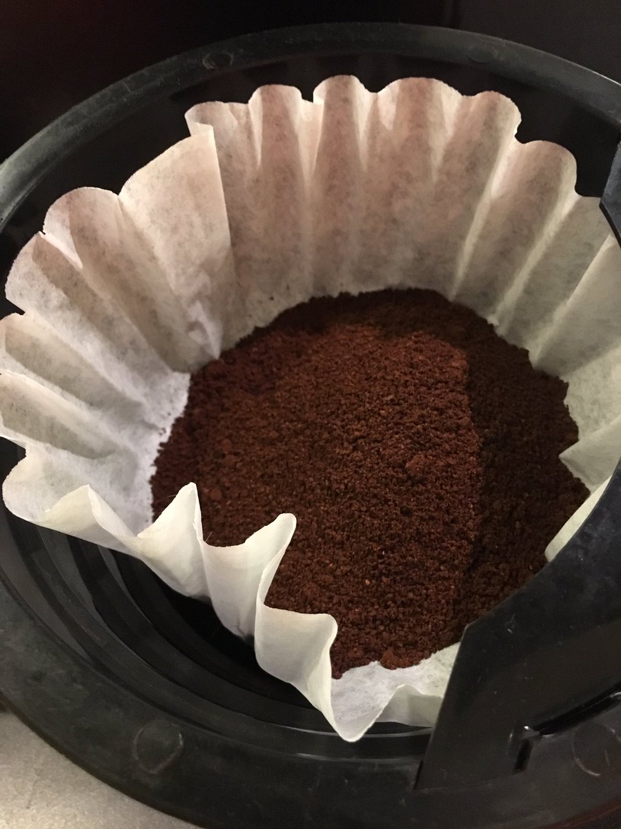 okstatecoffee's tweet photo. The smell of freshly ground coffee👌✔️#okstate #coffee https://t.co/t4zxblMFjT