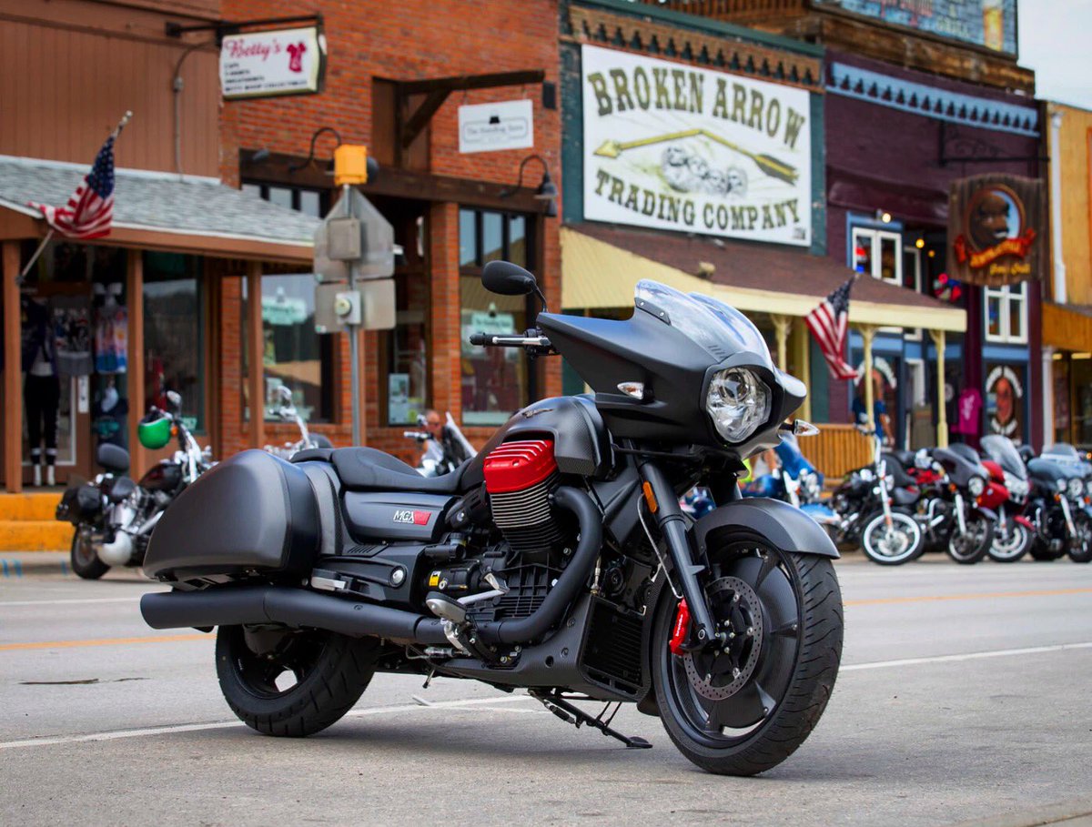 Moto Guzzi MGX 21 Flying Fortress
