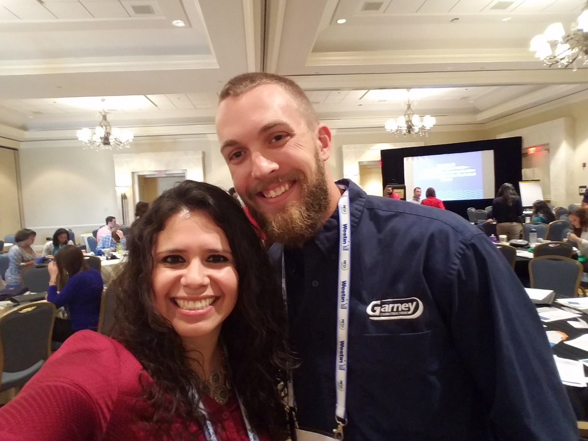LourdesLRod's tweet photo. I found the only other general contractor in the room at #waterYPsummit  #Detective https://t.co/rsRqL0dup3
