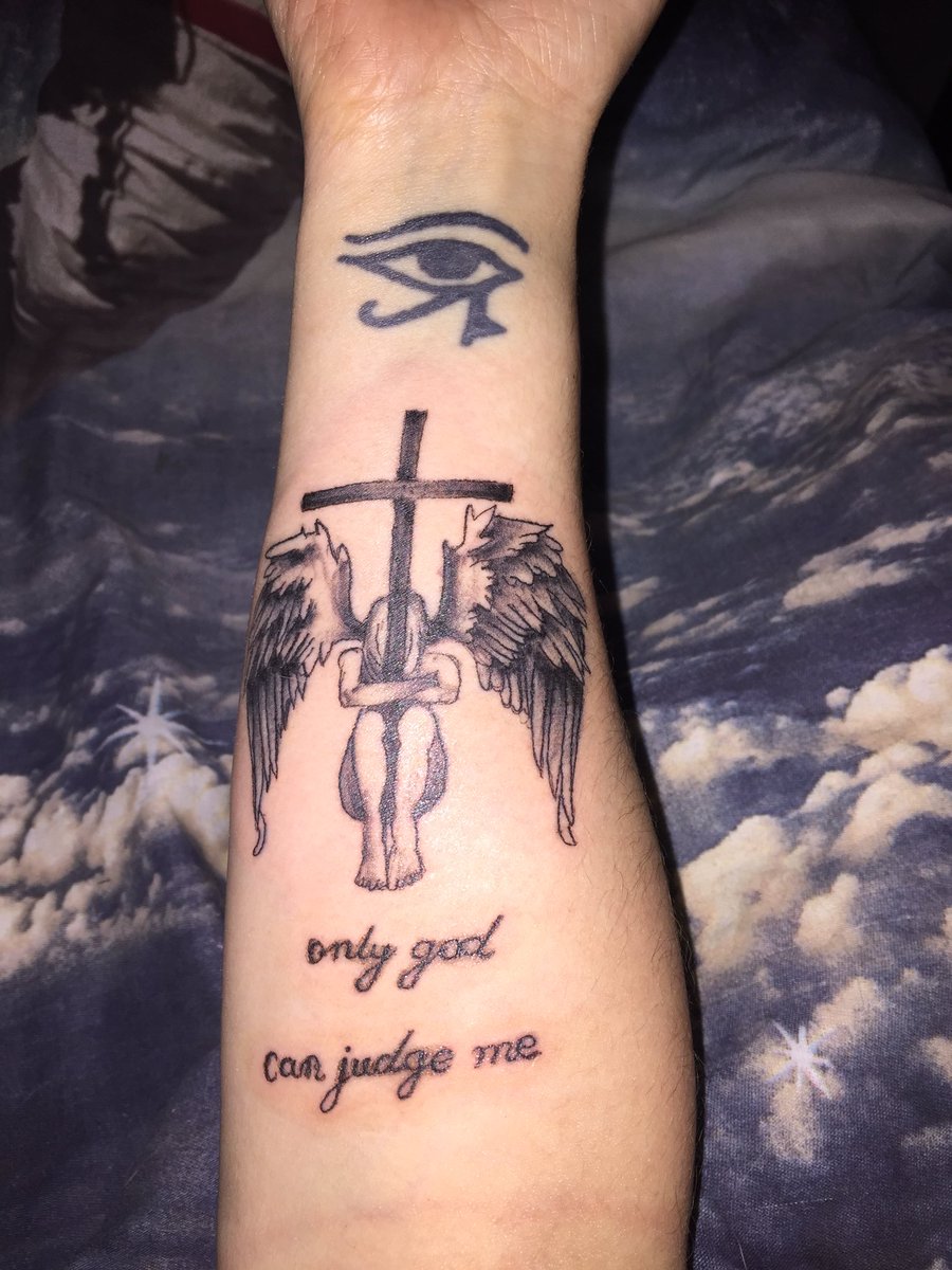 tinkerbellemma's tweet photo. New tattoo. #tattoos #crosstattoo #angelwingstattoo #god #eyeofhorustattoo #blackink #inked #inkedgirls #onlygodcanjudgeme #eyeofprotection https://t.co/TIxpjB1yVh