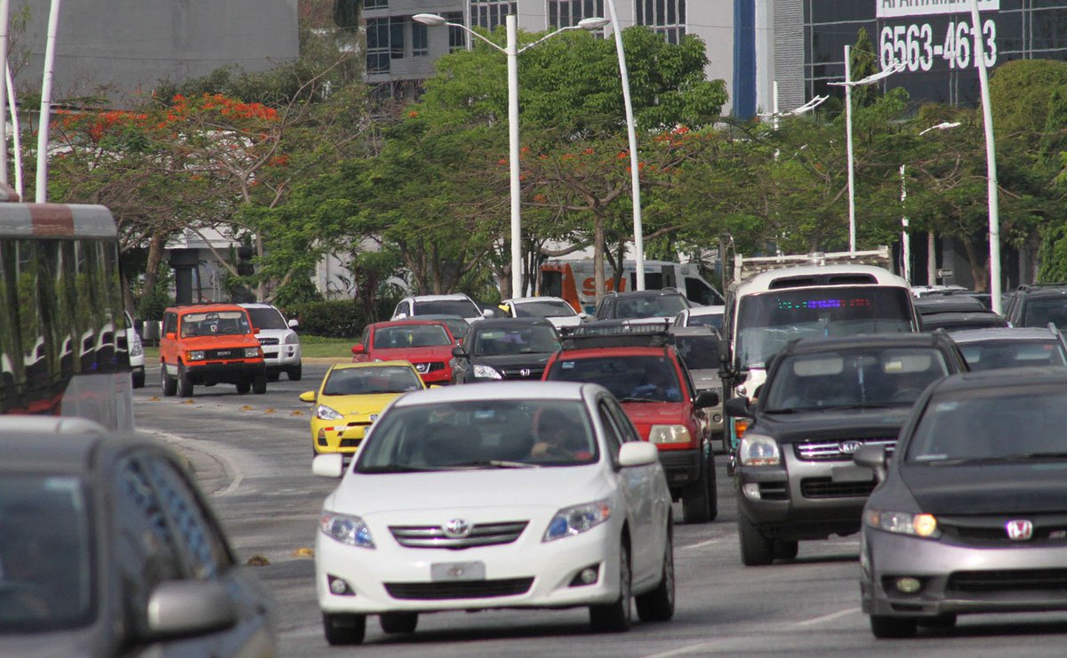 ContraloriaPma's tweet photo. Contralor ordena retener vehículos propiedad del Estado que transiten sin placa.

https://t.co/RGmaTyEjDj https://t.co/uKgviTziJ0