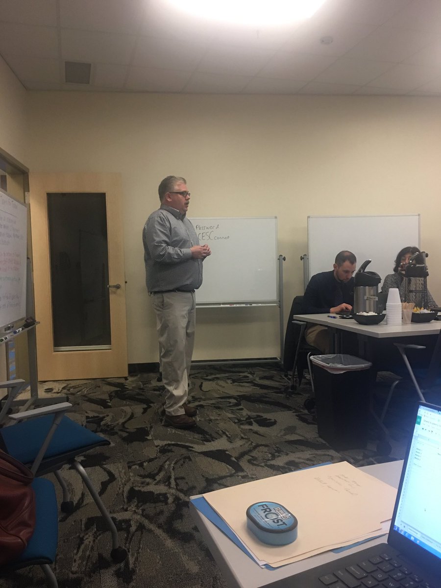 MaraBanfield's tweet photo. #ShieldAcademy teacher work session @MCCTC @STEMAcademy2 great job today ! @PrincipalZ https://t.co/kRPFcJY0Xj