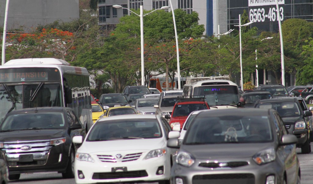 ContraloriaPma's tweet photo. Contralor ordena retener vehículos propiedad del Estado que transiten sin placa.

https://t.co/RGmaTyEjDj https://t.co/uKgviTziJ0