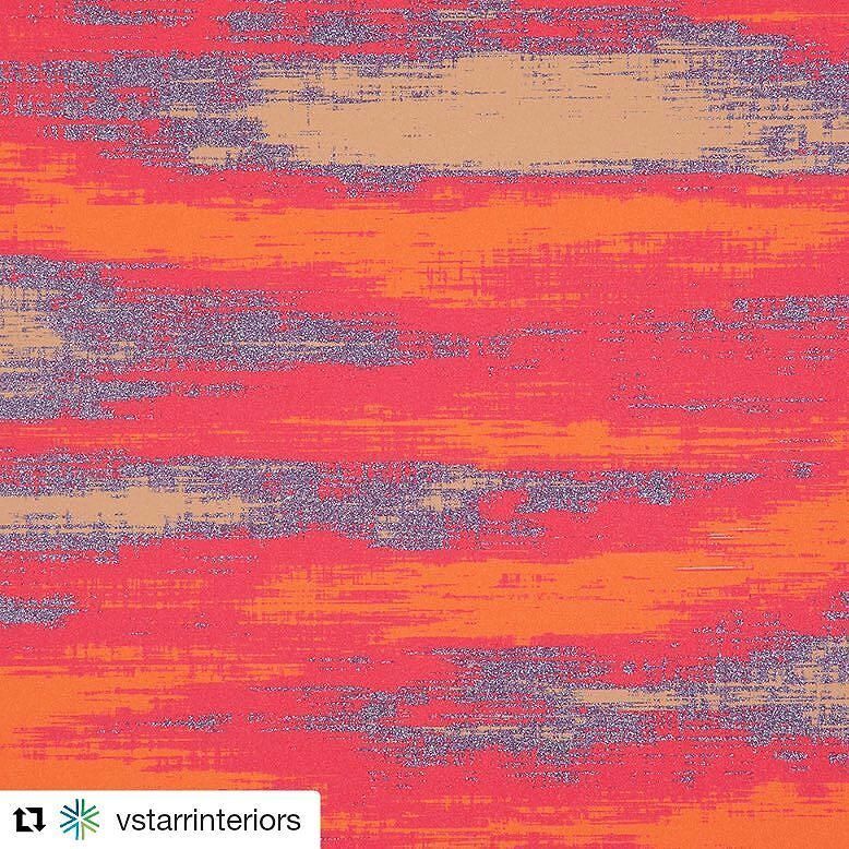 Eykon's tweet photo. VERSA - AURA
#repost @vstarrinteriors #wallcovering
Warming up the space at #DOADMIA wi… https://t.co/8407GV73z7 https://t.co/Ykm3qH5Gre
