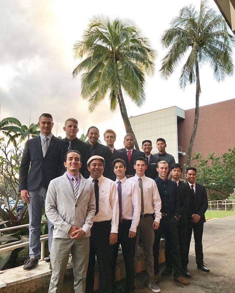 KappaSigmaHI's tweet photo. The brothers of the Omicron Zeta chapter would like to welcome our newest pledge class, Alpha-Zeta. #KappaSigma #SpringRush2017 https://t.co/ClZRFgfxrh