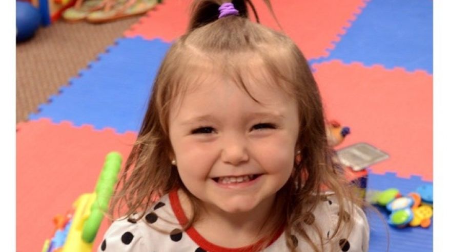 FoxNews's tweet photo. Parents in fight with adopted child’s ex-con dad to keep custody of the 3-year-old girl  https://t.co/wpxbVw0XEs via @CristinaCorbin https://t.co/Jzuc4m42Da
