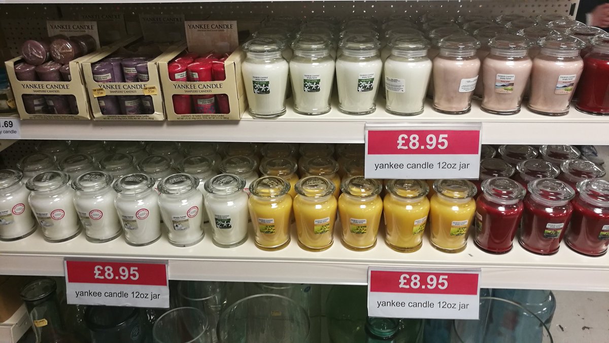 Winter Special! Get those candles lit, put the fire on and keep warm! Check out these Yankee Candles, what an absolute bargain! #Seftonhour