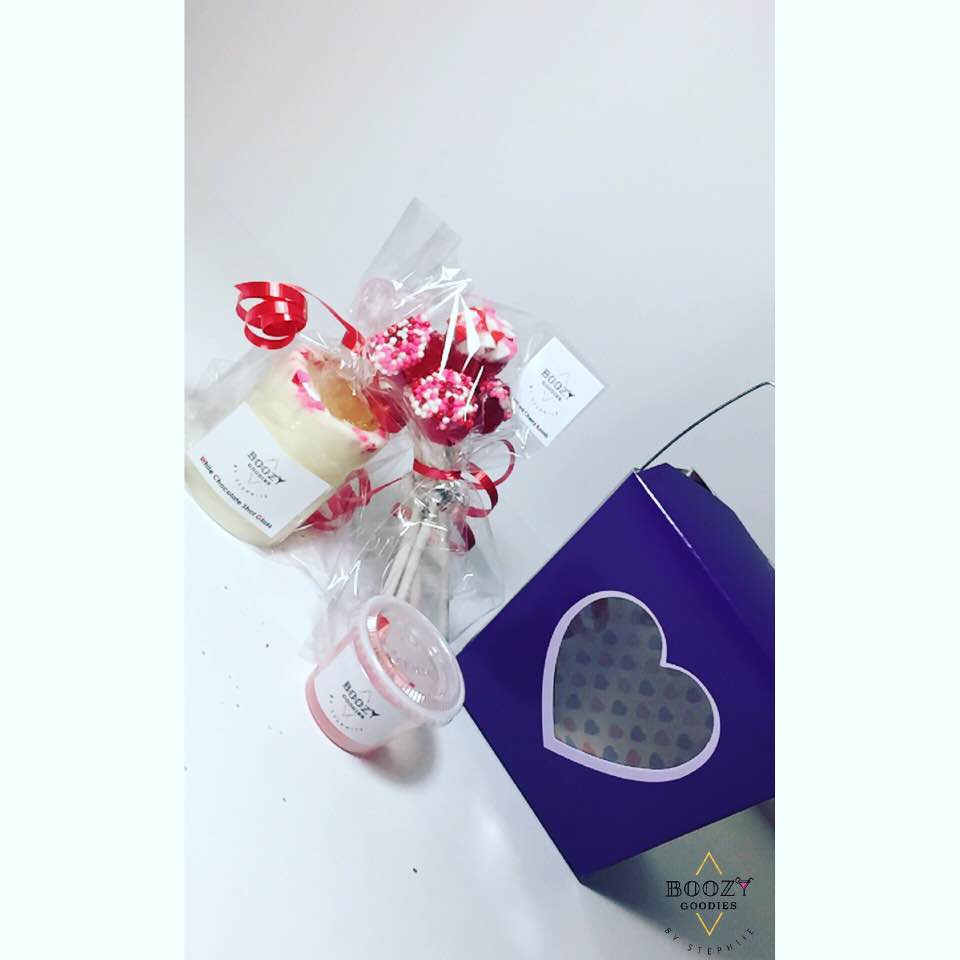 boozygoodies's tweet photo. The 🔑 to someone's ❤️ is: @boozygoodies!
Pre-Order your Valentine's Day Boozy Grams before February 12!
#ValentinesDay #valentinesdaygifts https://t.co/uHq52dDUfK