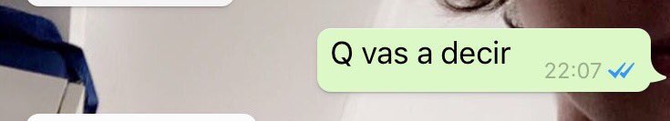commonmadrgirl's tweet photo. conversaciones tipicas entre amigas https://t.co/CFOZKdfTFD