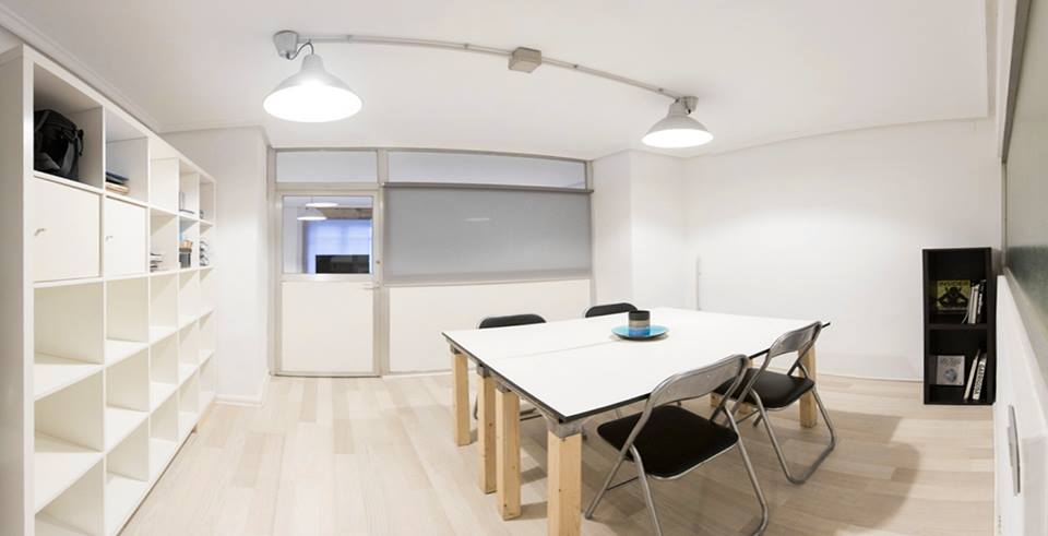 GalernaStudio's tweet photo. #Alquiler Oficina privada en #Donosti.16m2.
Ideal para empresa de 2/3 personas.290€/mes
Mas info:info@galernastudio.com o 608 00 14 06 https://t.co/tpjlt9fCcj