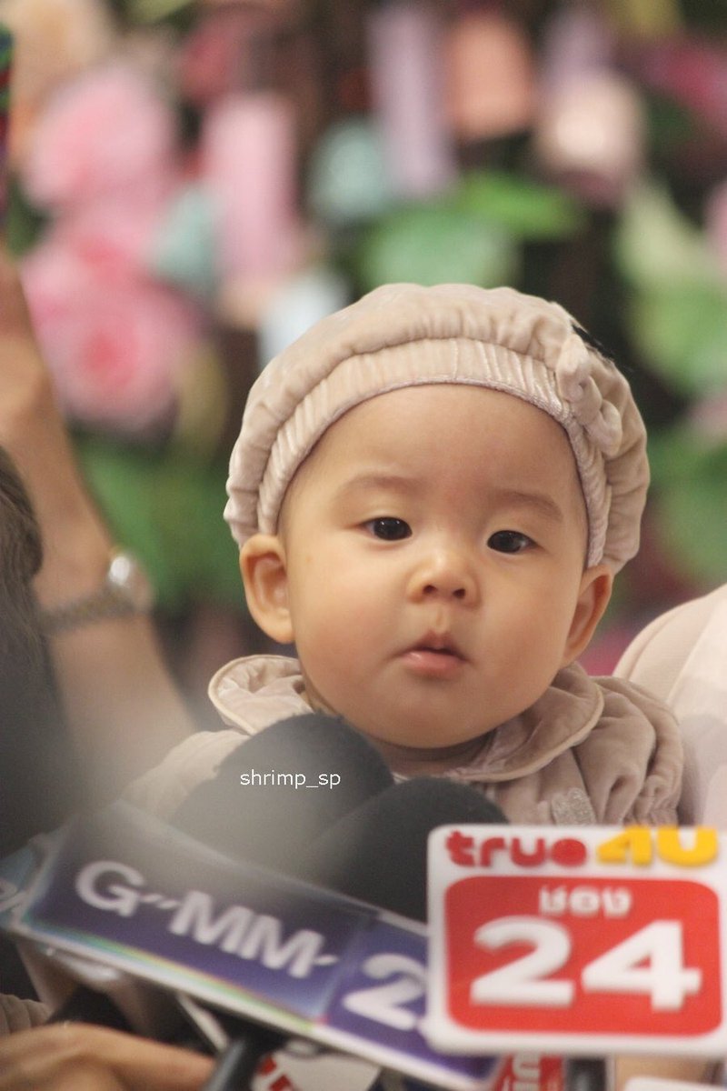JaNaKa_SN's tweet photo. "เจ๊ไม่อยากจะแก้ตัวมาก ที่เจ๊ออกมาพูดแบบนี้เพราะอยากให้ทุกคนใจเย็นๆ เจ๊ไม่ได้อมอะไรในปาก เจ๊แค่อ้วน" #เจ๊เปาบางพลี #เป่าเปา https://t.co/AcQXqwOvTK