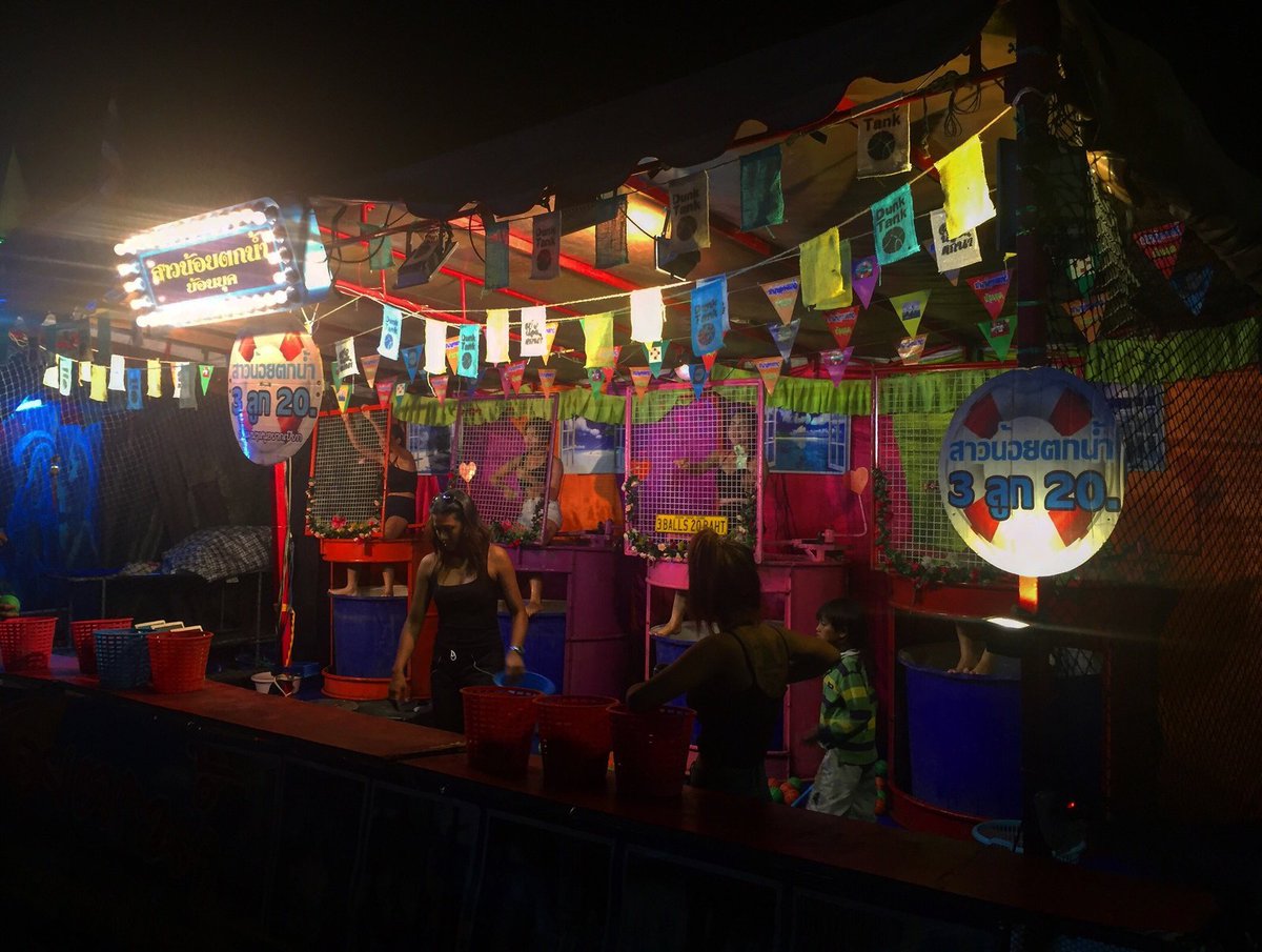 pisspoorplans's tweet photo. Who doesn't want to dunk a go-go girl? https://t.co/7f3ZZCfGig https://t.co/O6IKxySqTn