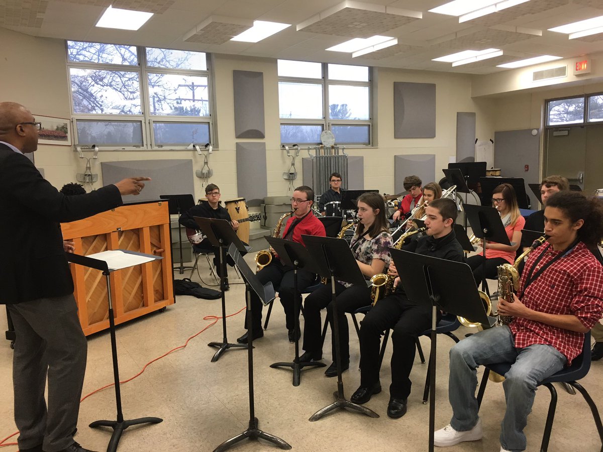 VCLMusic's tweet photo. What an awesome performance and clinic at District Jazz Festival! #vandyjayhawks #vandystrong https://t.co/puZv9dhvvV