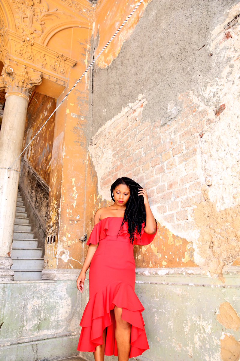fashionsteeleny's tweet photo. 🇨🇺 Paladar LaGuarida Havana Cuba https://t.co/d12J1m5X32 #Travelnoire #Waysify #Havana #Cuba #Blackswhoblog #OOTD #Wanderlust https://t.co/No1jkjJwmZ