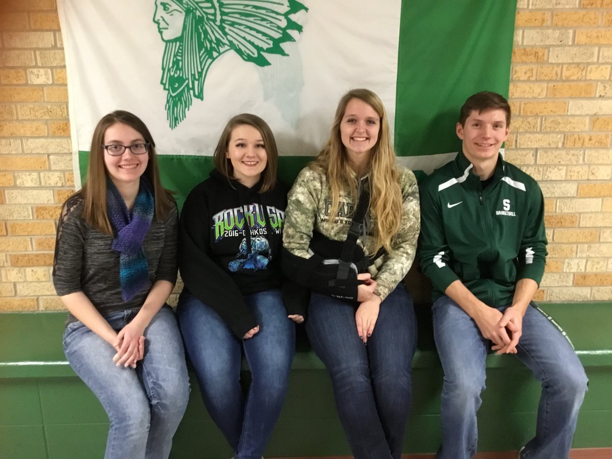 shiocathletics's tweet photo. Congratulations to the Class of 2017 Co-Valedictorians. #shioctonpride https://t.co/ihrrU8dZj4