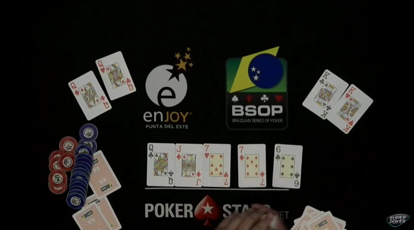SuperPoker's tweet photo. E a Final Table começou assim. Dobra de Andres Piaggio em cima de @aakkari. Vem que vai ser emocionante esta FT! https://t.co/0Zp15jUPIy https://t.co/Tozx1feLne