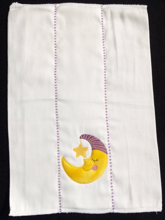 pjsembroidery's tweet photo. https://t.co/DJSrVUMIza #pjsembroidery #moonburpcloth #babygirl #moonstardiaper #purplehatmoon #newborngift #personalized #babyshower https://t.co/OACQNxcJTc