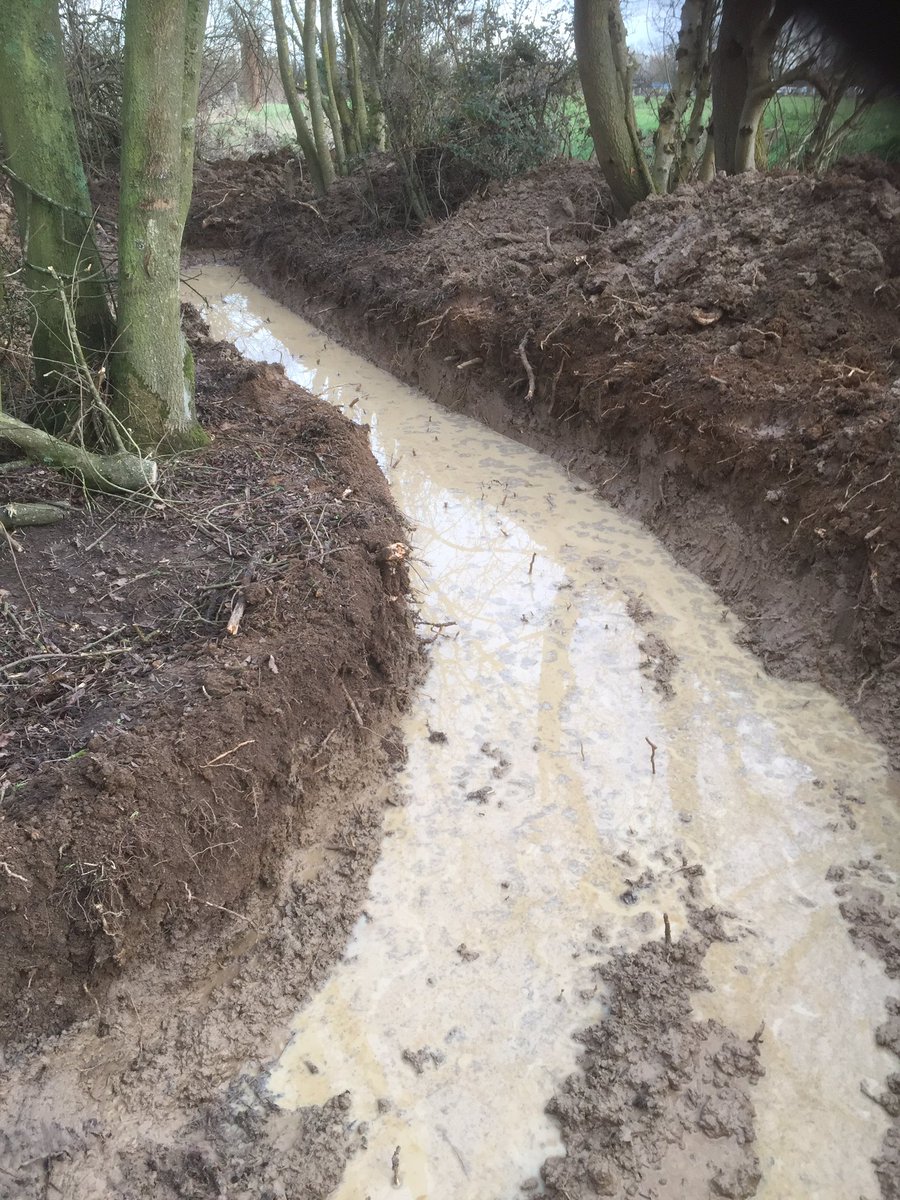 Medi1uk's tweet photo. Medi-1 Academy offering 4x4 and quad bike ATV .
BORDA  certificated courses https://t.co/SKUvTUHnnj