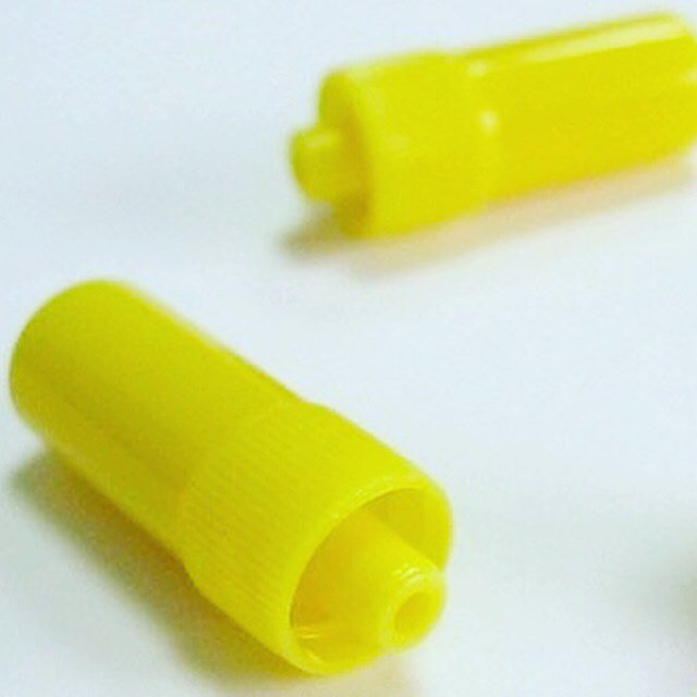 TutorialesMCV's tweet image. Obturador tapa amarilla, caja por 100 unidades. Correo: Ventastmv@hotmail.com