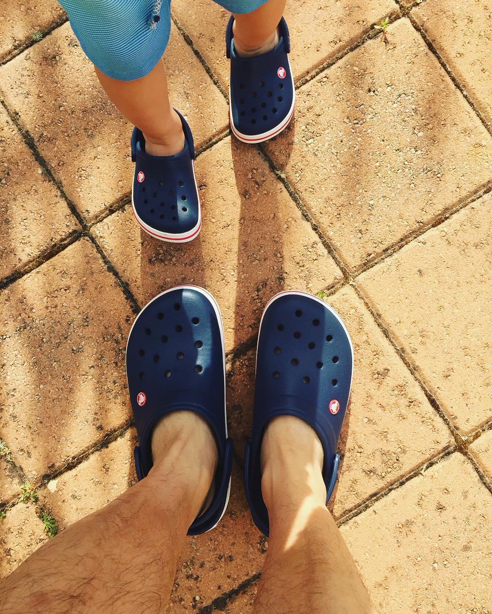 Crocs France tweet media
