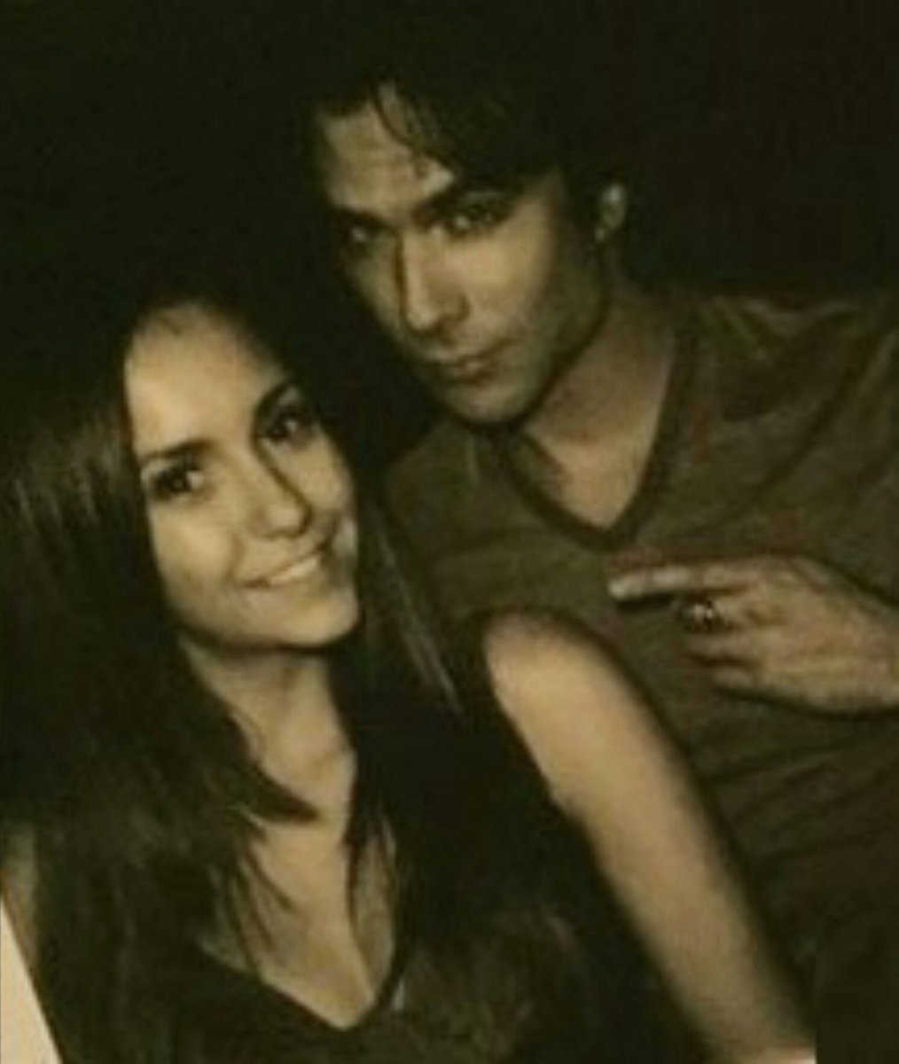 elenaheistx tweet picture