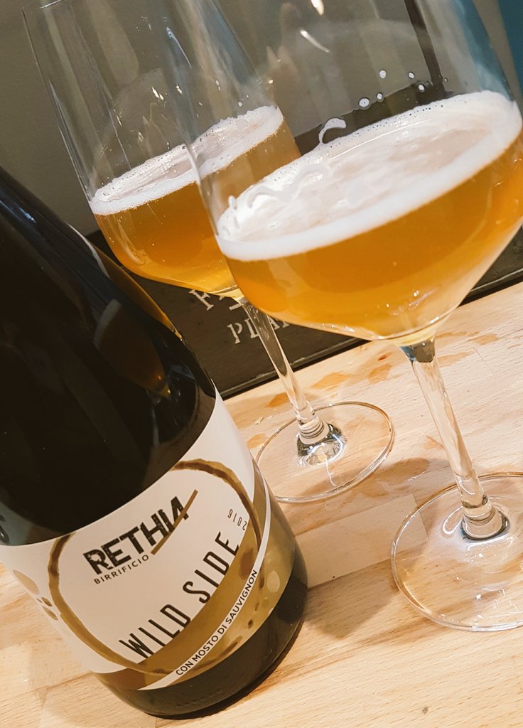 Quando il Sauvignon incontra il luppolo neozelandese ...
<a href="/BirraRethia/">Birrificio Rethia</a> #ValledeiLaghi #Trentino