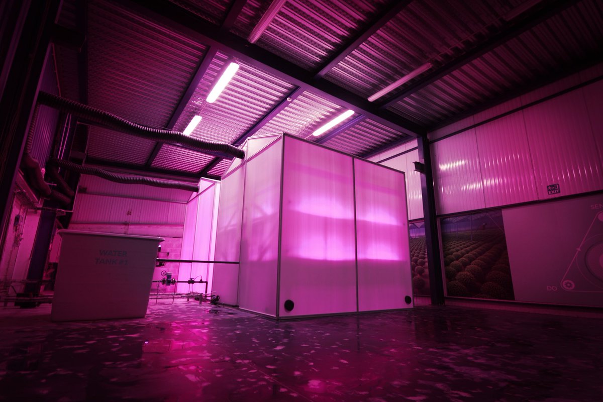 TheCoolFarm's tweet photo. Visit @TheCoolFarm Labs and get to know all technology live! Get in touch today > contact@cool-farm.com #coolfarmlabs #verticalfarming https://t.co/nUSG65IsTK