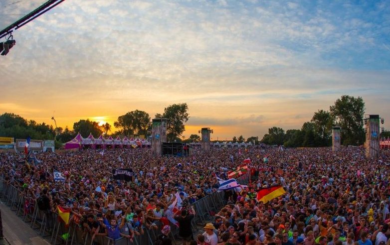 'That show was packed!' or was it? Let's look at how crowds are measured.

jukely.co/SPsFzS