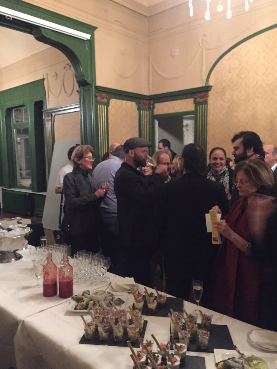 MinaLegend's tweet photo. Here we go Future! @Optimistontour @manuelpueyo @FullCircleEU @CoworkGaleries #wedothingsdifferently https://t.co/cRIBrccHGb