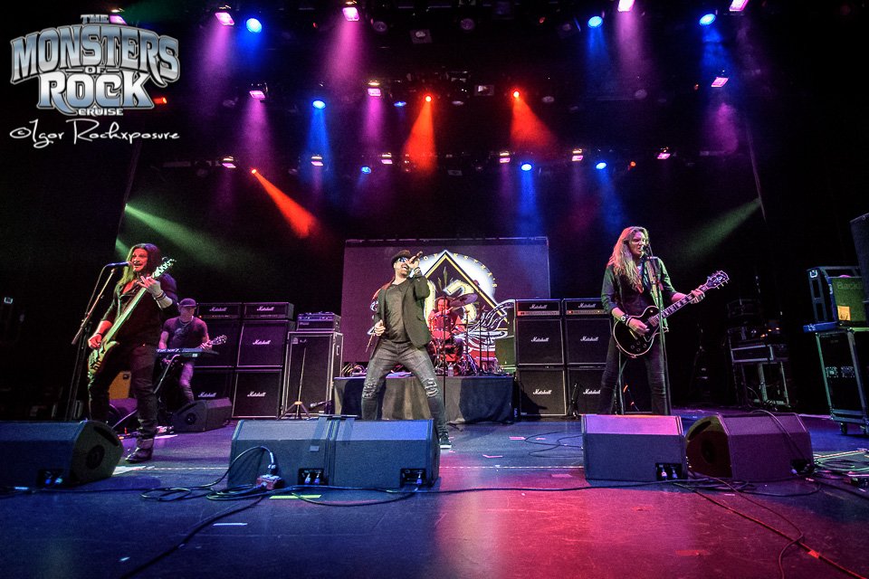 MonstersCruise's tweet photo. @TomKeiferMusic @JoelHoekstra13 #MonstersOfRockCruise
#MORMoments #MORFamily https://t.co/Atr6b5otVt