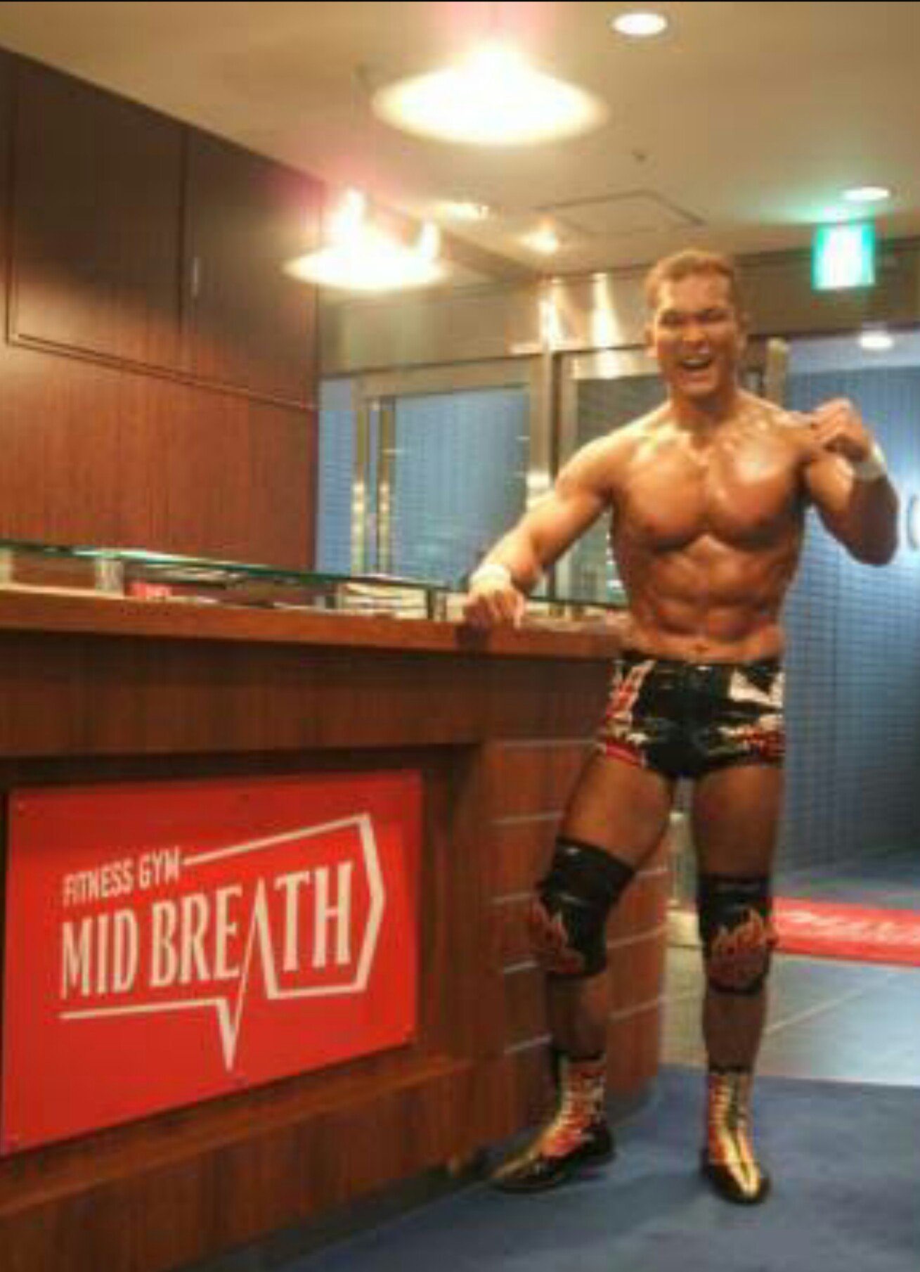 田中将斗 Masato Tanaka 22年4月10日両国国技館大会 ７年くらい前 絞りすぎてフラフラになりながら かっこいいカラダ の撮影をし 邪さんに散々肩が小さいと言われてから 肩をかなり意識してトレーニングしてきた 今これくらいマジにしぼったら