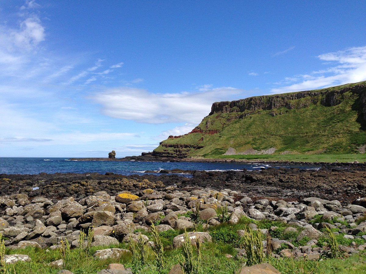 Fair Head 1000MW #tidalenergy scheme goes ahead with planning submission, via <a href="/DPEnergy_marine/">DPMarine-energy</a>. buff.ly/2kEk7Uw