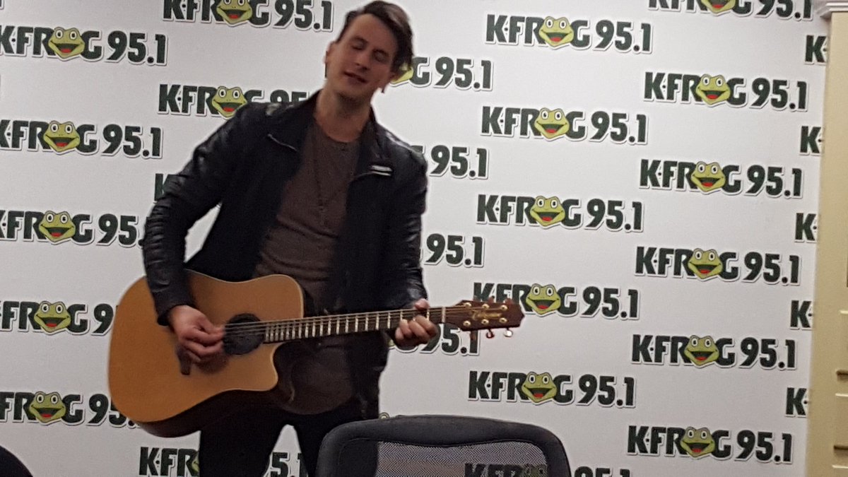 DougEFrog's tweet photo. New artist Tuesday.  #kfrg @KFROGRadio https://t.co/nPHsQASJ7e