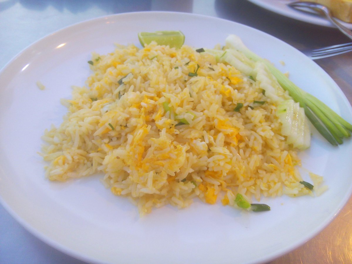 KOH_SMFC's tweet photo. @wonderframe  ข้าวผัดปูตลาดโต้รุ่งปากเกร็ด
อร่อยมากน่ะ https://t.co/UVSx3Xn05J