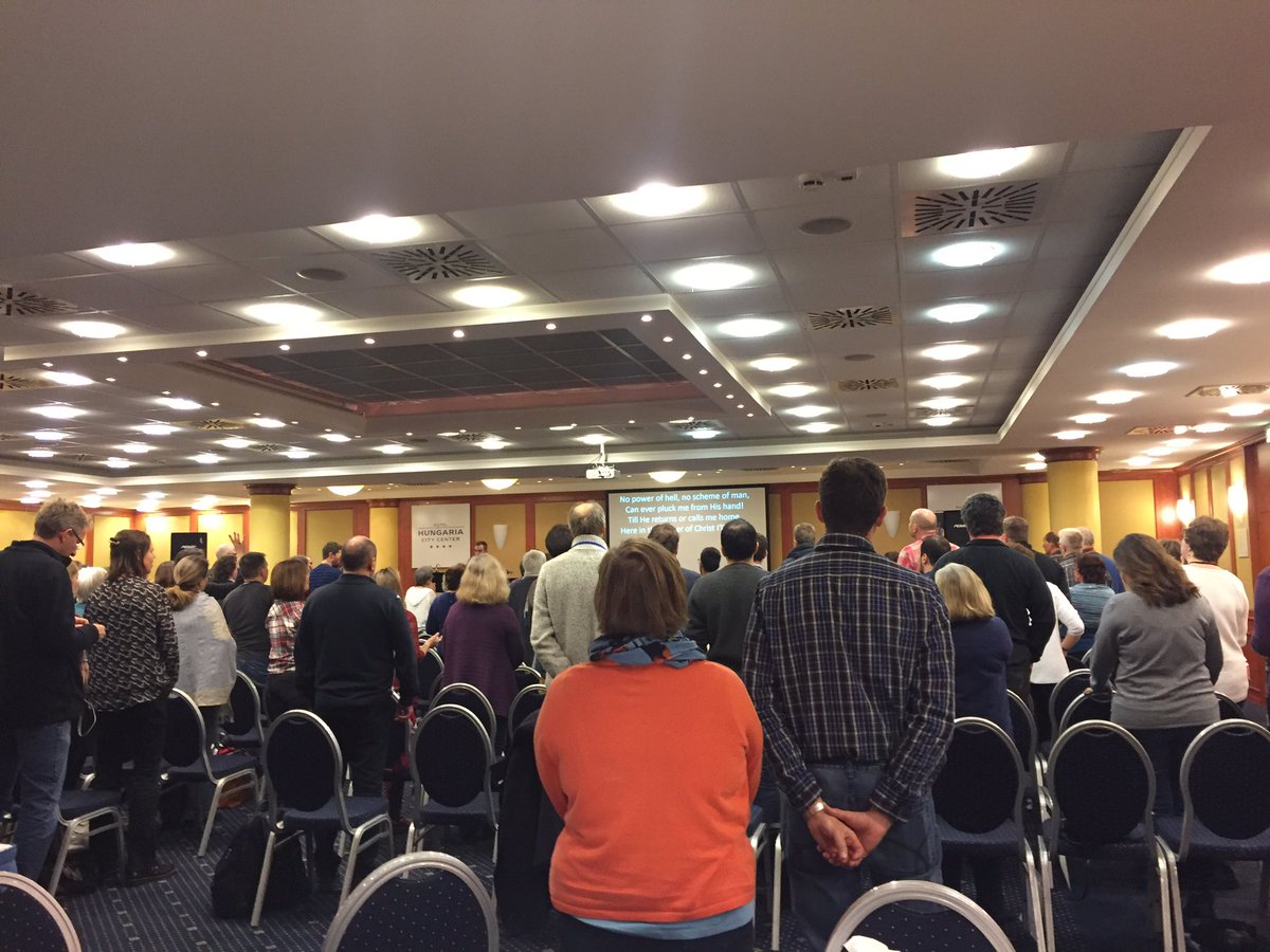 ForRefugees's tweet photo. Here in the Power of #Christ I Stand. Lifting up all our #refugees friends to #God in #worship @RefugeeHighway #RHPRoundtable https://t.co/59Uef4LRQ7