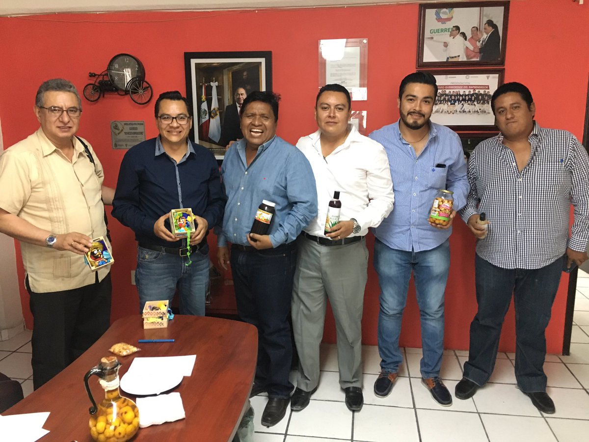 INGE_OPD's tweet photo. Reunión con el Dip. David Gama Pérez del Distrito 22 con sede en #Iguala #SoyEmprendedor Visita: https://t.co/H4egWGu1WD https://t.co/ra76bR8ZBn