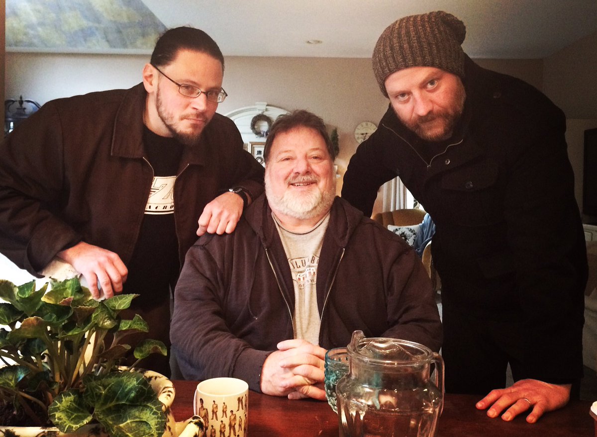 joefrantzrules's tweet photo. A kingpin and his henchmen!
#philmargera #cky https://t.co/4OB0110Myn