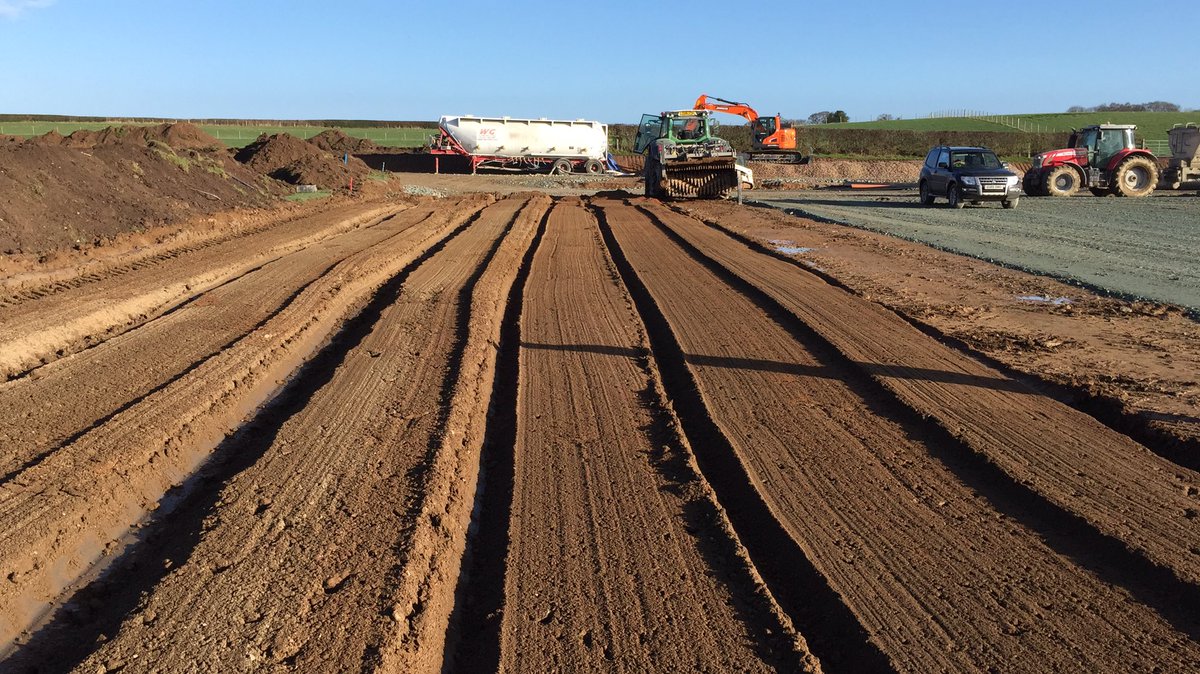 dcgroundtec's tweet photo. Last section  of 25000m2 soil stabilising in Shropshire . Nice to finally see some sun https://t.co/hFUBwdZTv8