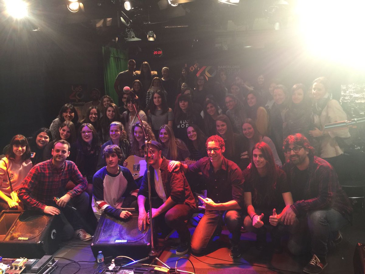 Els40_'s tweet photo. Patataaaaaaa #40backstage @franzishere https://t.co/NgORtirwAt