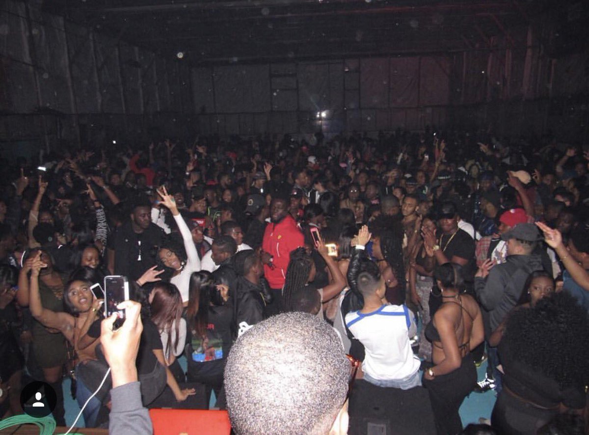 DreamChaserENTT's tweet photo. S/o to everyone who came out to #UBVSBUFFSTATE History was made https://t.co/z37K1K5vaO