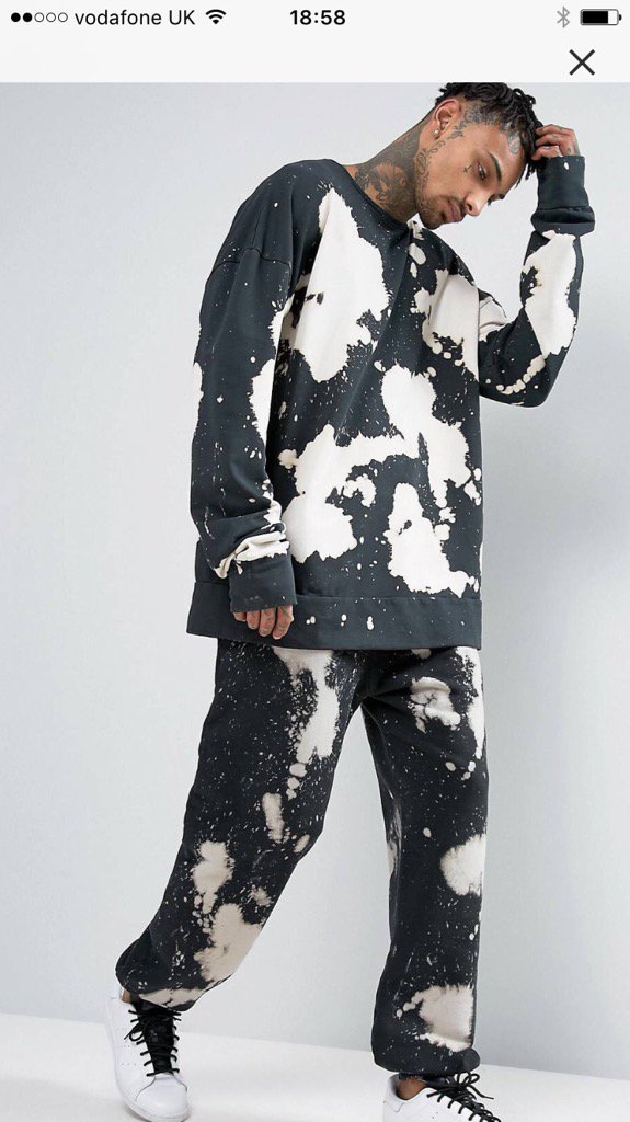 GrantedLDN's tweet photo. @ASOS_Menswear #bleachedgoods #oversized #outfit #povoutfit #ootd #mensstyle #StreetStyle #basement #grantedldn https://t.co/Kon3luMyRU