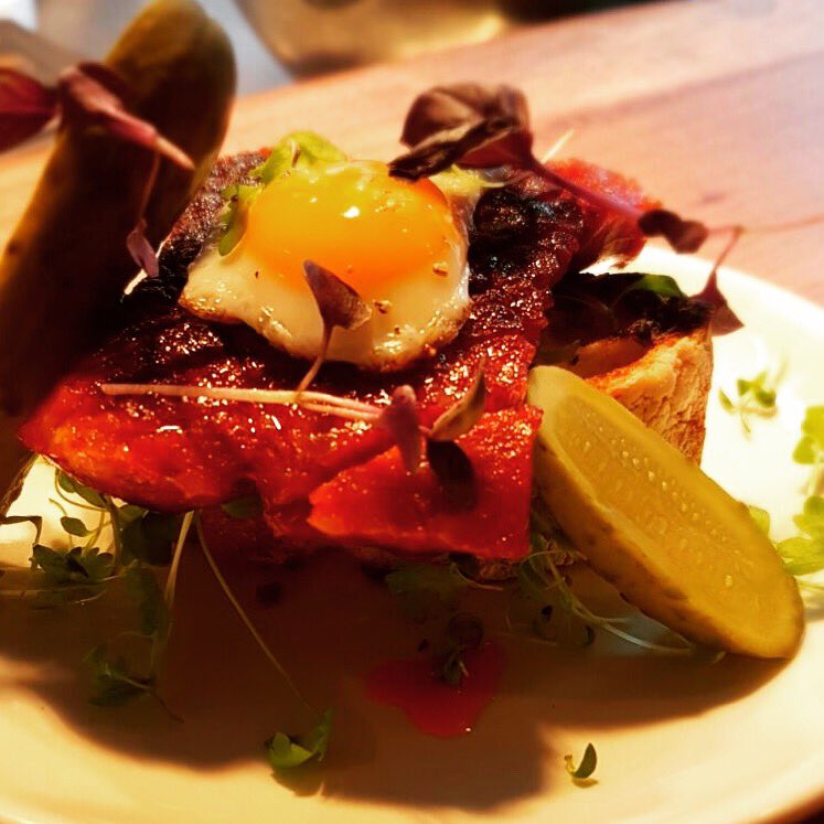 28ChurchRow's tweet photo. Chorizo pintxo, pickled cucumber &amp; quails egg #tuesdayspecial #tapas #Hampstead https://t.co/TUskyrn5CY
