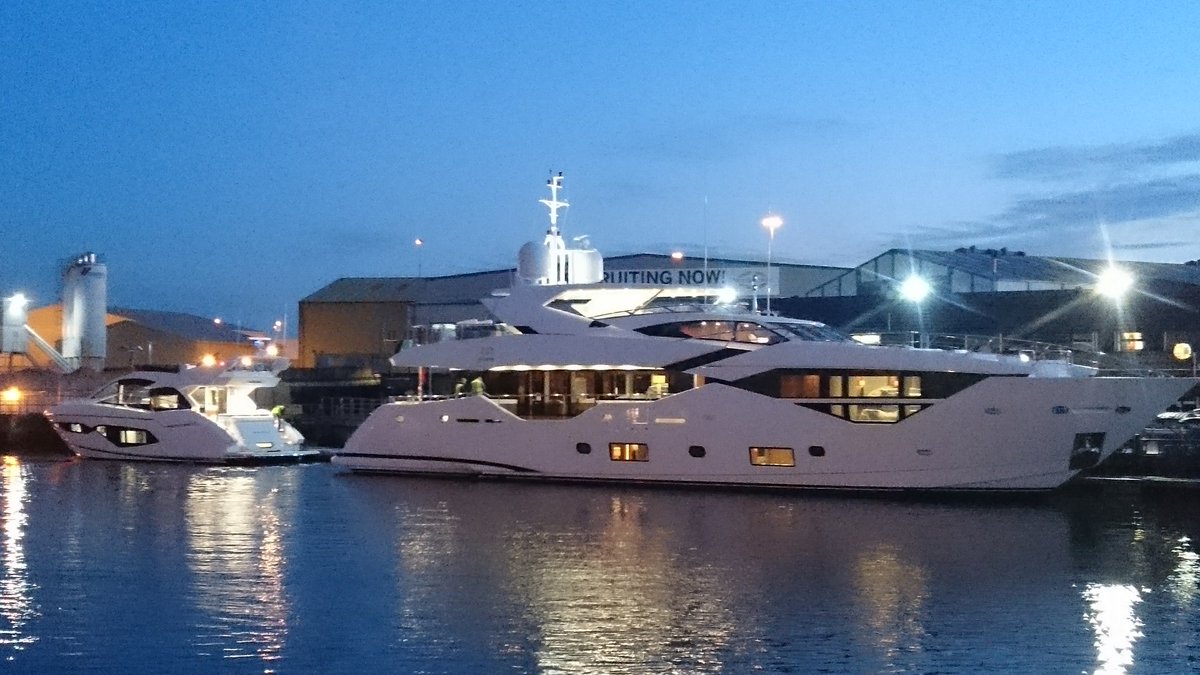 #sunseeker Fabulous sight in Poole Harbour #Poole