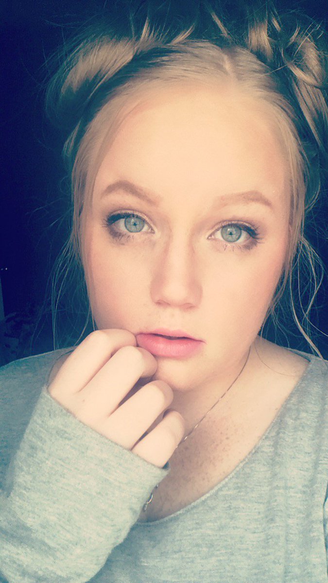 awktori's tweet image. 