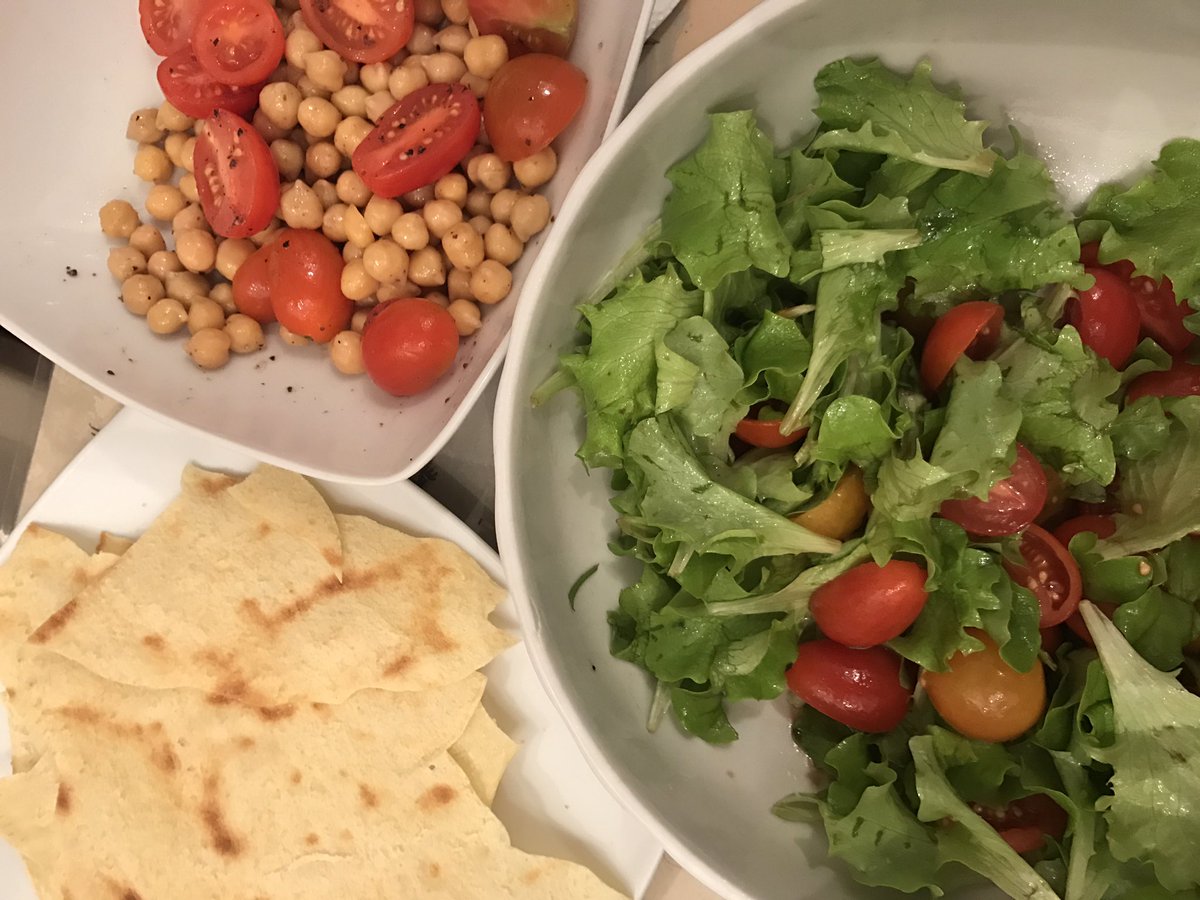 annadl7's tweet photo. Sesto giorno di una persona a dieta https://t.co/gZJgmJfEmS