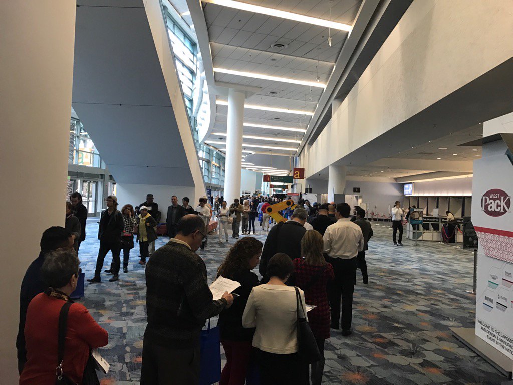 TheLabelLink's tweet image. So much for preregistration for #Westpack2017. Wait in line 40 minutes!!!