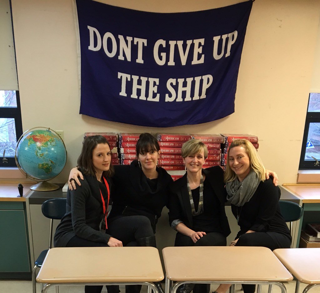 CoastalClio's tweet photo. #NotMySOE #dontgiveuptheship #cantstopwhatwontstop #DumpDevos #BlackOutDevos https://t.co/pzMNEG2bwk