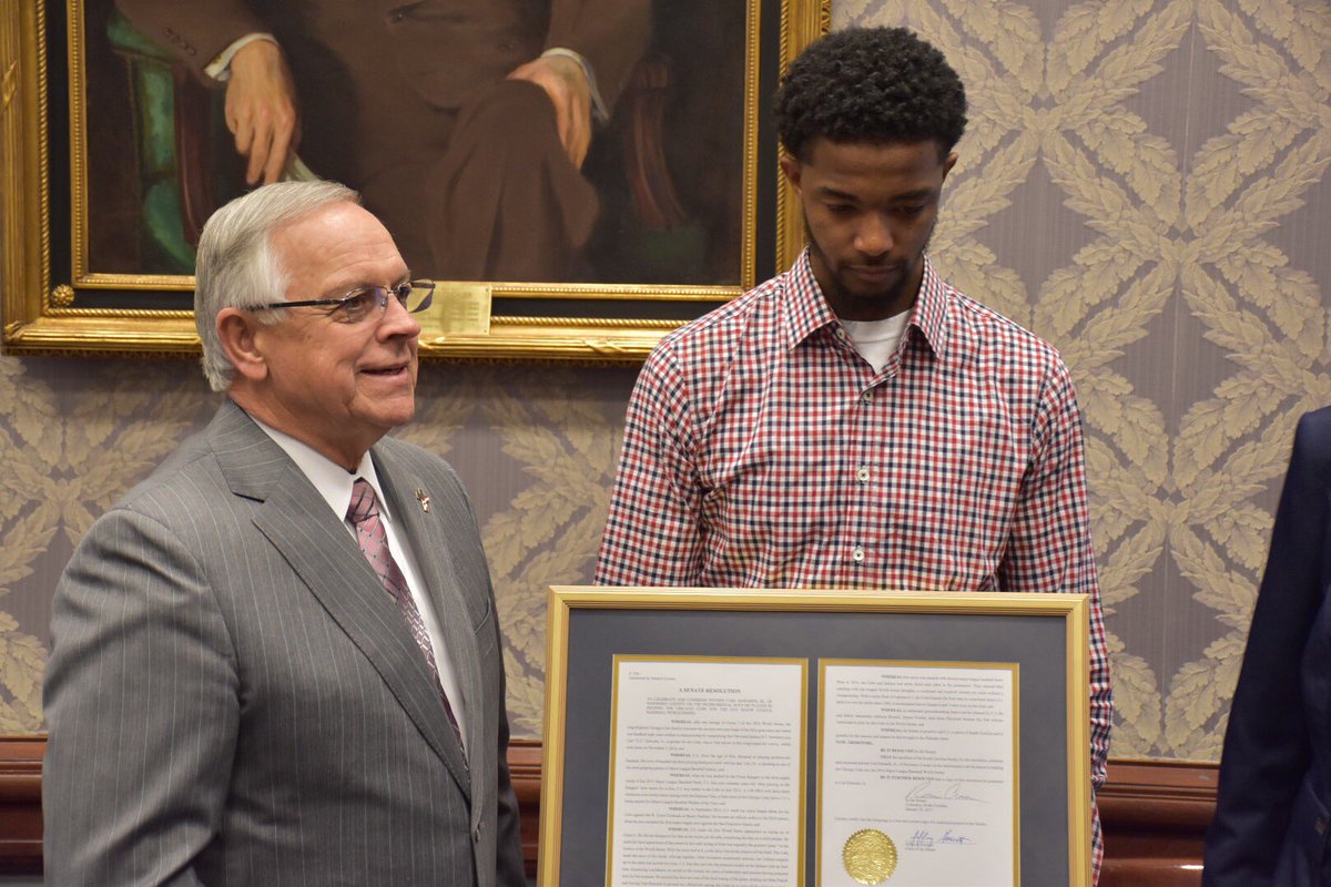 SCSenatePress's tweet image. World Series winning @Cubs Pitcher @CEdwardsSBS honored at the S.C. Statehouse today #sctweets