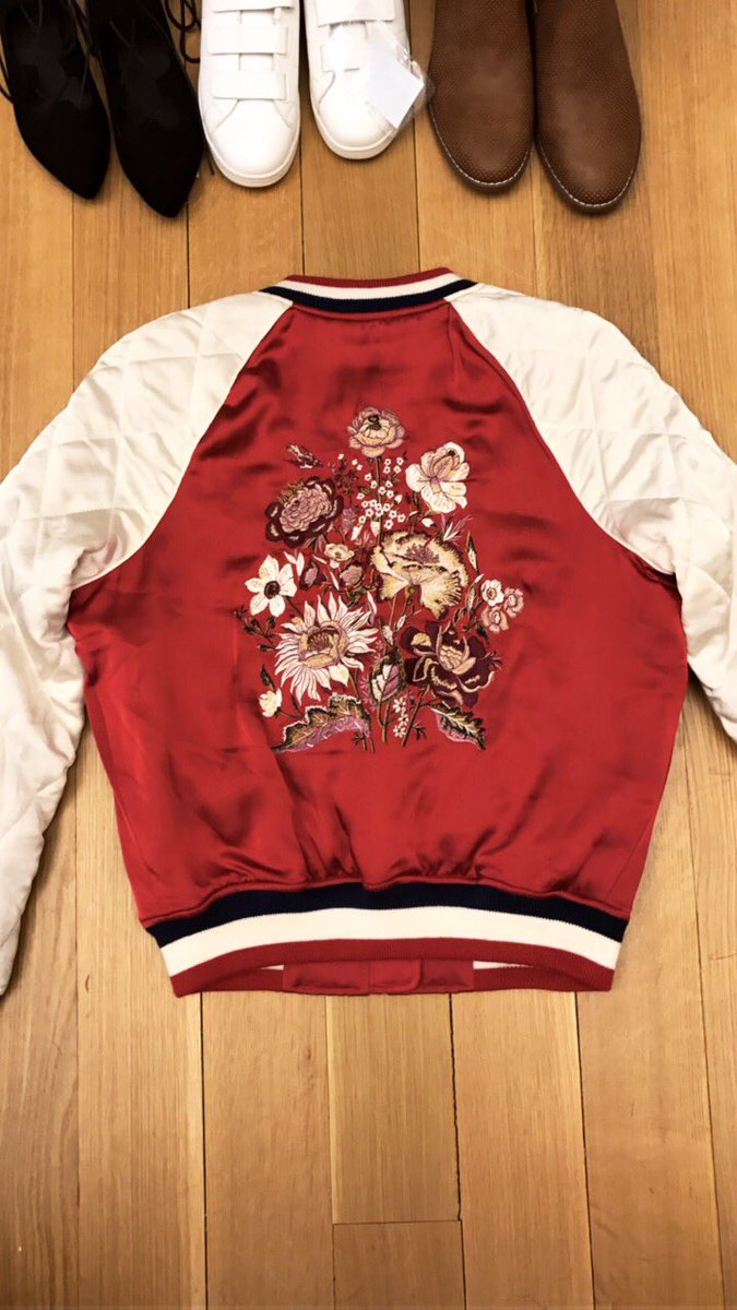LizaSuloti's tweet photo. Dying over this floral @AEO bomber that just landed in our @weareshadow showroom in time for #segmentcrew styling! https://t.co/gdEhp1FcdA
