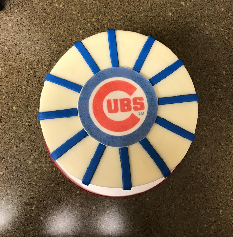 MillinerTalent's tweet photo. Sending belated #happybirthday #wishes 2 @JohnnySlivka!! Hope Saturday was great &amp; that u enjoyed your #chicagocubs cake from  @CCandSweets! https://t.co/D12oZxF5k7